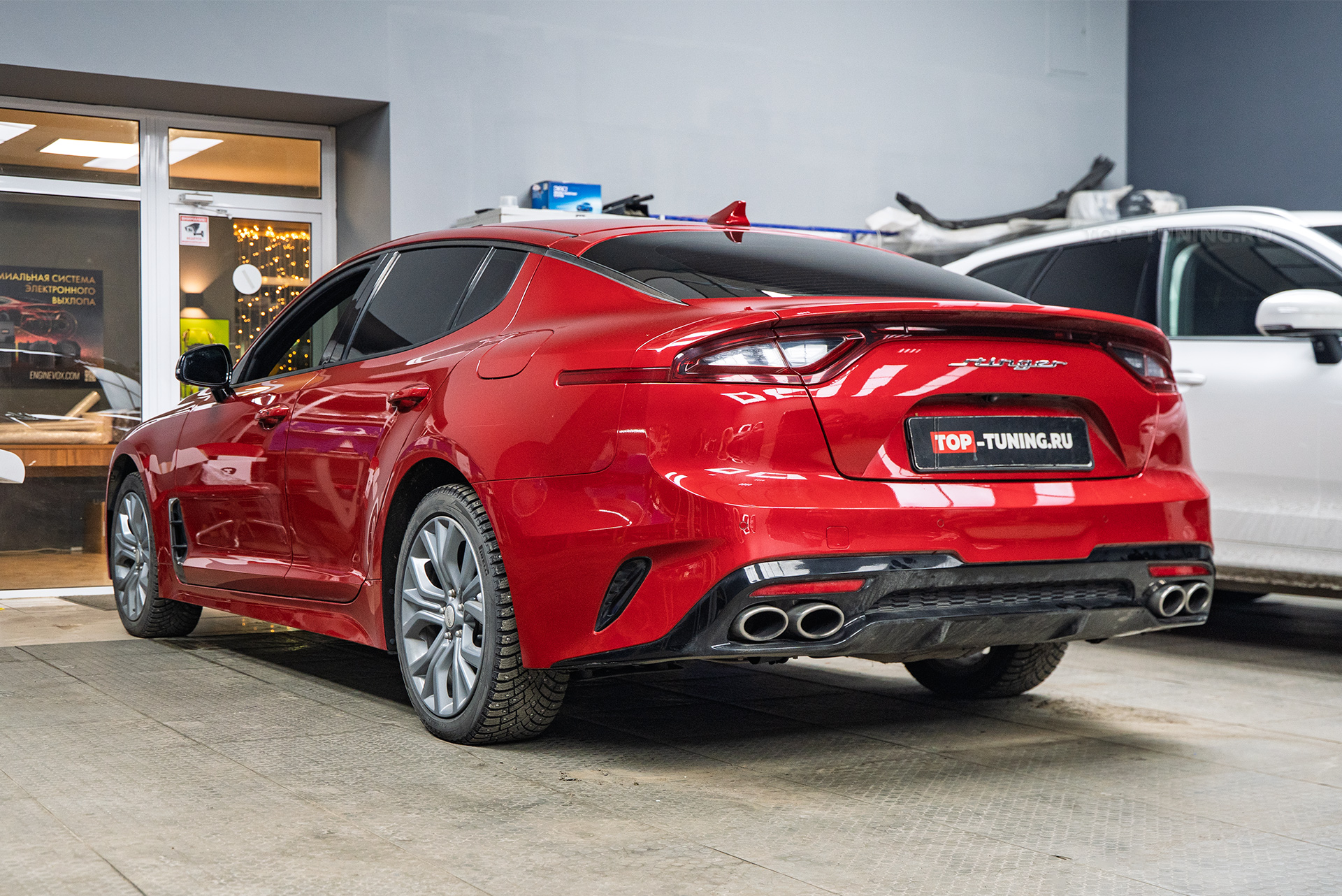 110883 Установка системы электронного выхлопа THOR 2.0 + ECHO для Kia Stniger