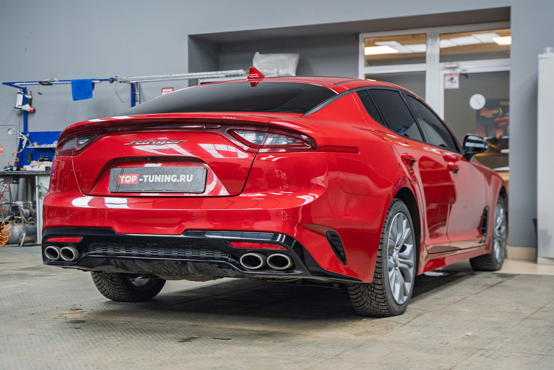 110883 Установка системы электронного выхлопа THOR 2.0 + ECHO для Kia Stniger