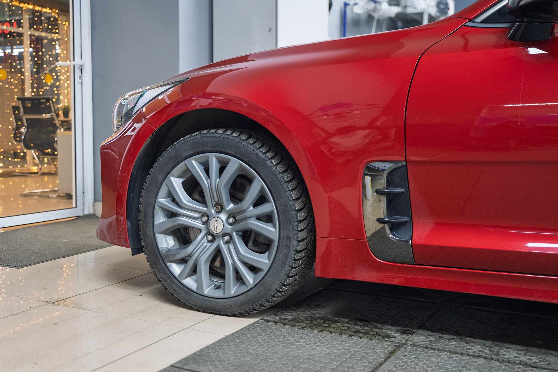 110883 Установка системы электронного выхлопа THOR 2.0 + ECHO для Kia Stniger