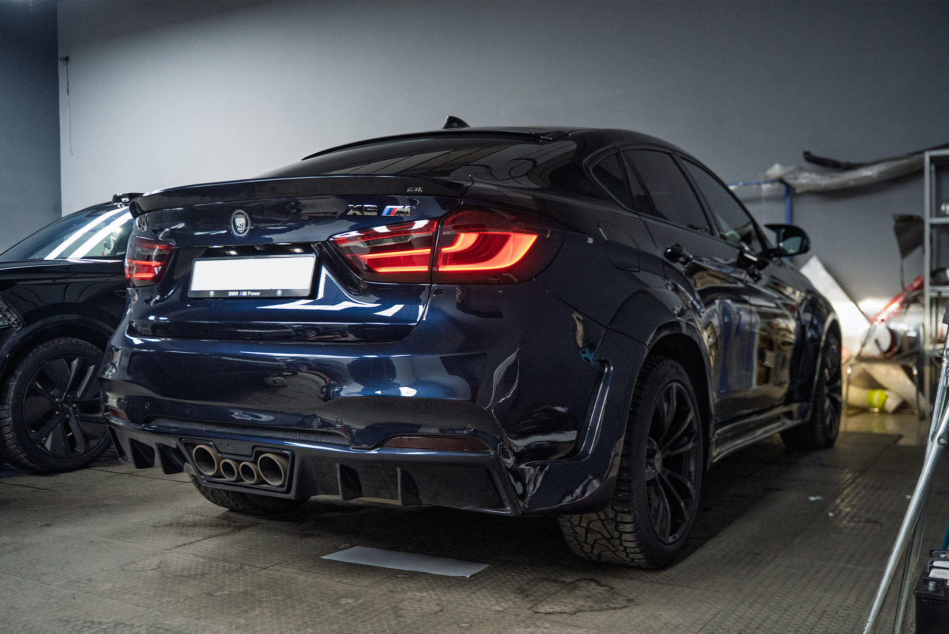 110915 Динамическая ambient-подсветка в салон BMW X6 M F86 Динамическая ambient-подсветка в салон BMW X6 M F86 в Топ Тюнинг Москва