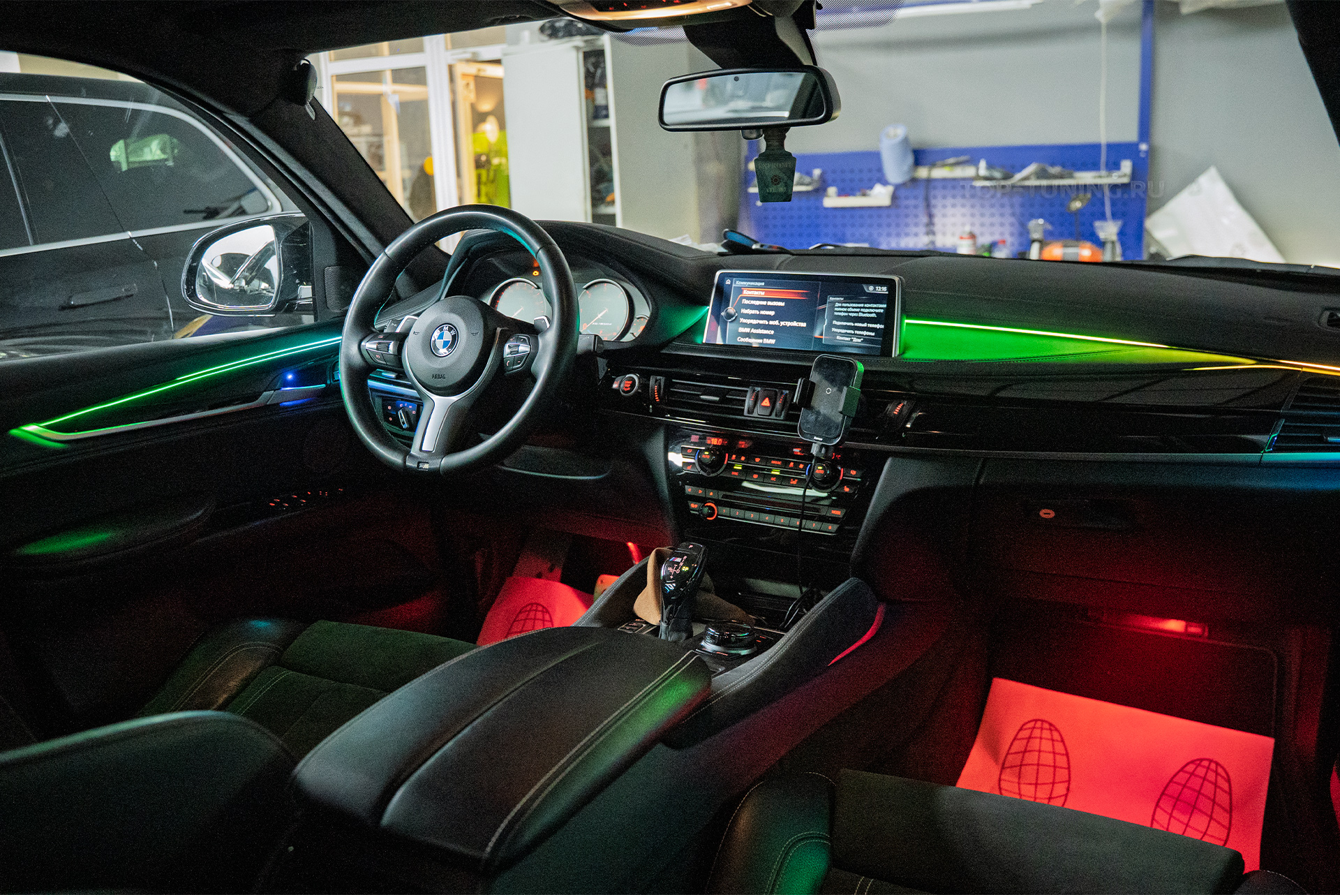 110915 Динамическая ambient-подсветка в салон BMW X6 M F86 Динамическая ambient-подсветка в салон BMW X6 M F86 в Топ Тюнинг Москва