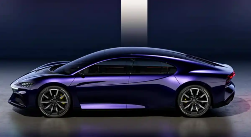 По данным портала Autohome, обе модели &mdash; четырёхдверные, с ярко выраженным спортивным характером и эффектным дизайном.