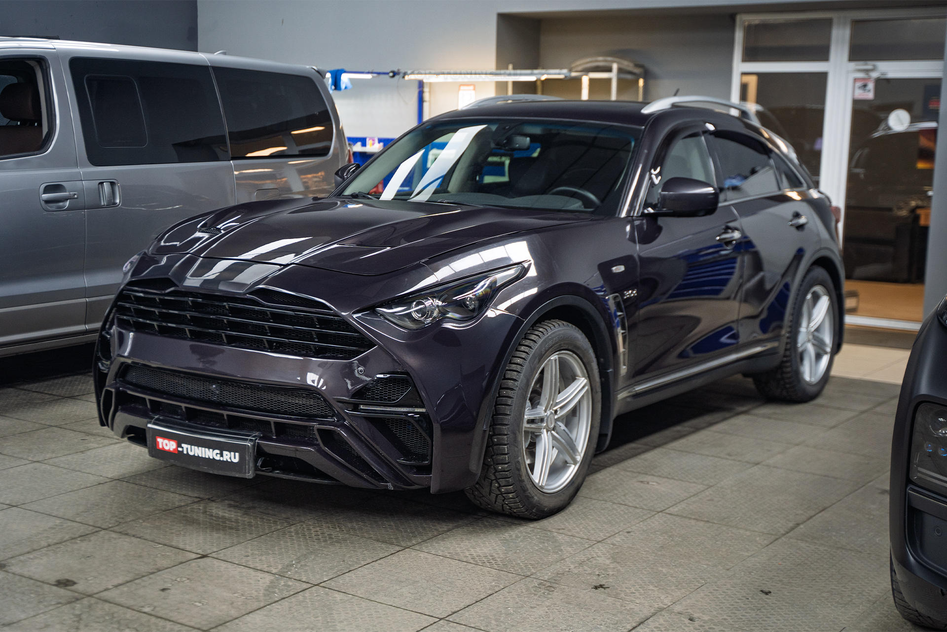 Тюнинг обвеса + установка светодиодной оптики для Infiniti QX70