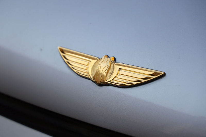 Компания Geely Auto объявила о старте предварительных продаж универсала средней и большой вместимости Geely Galaxy V900