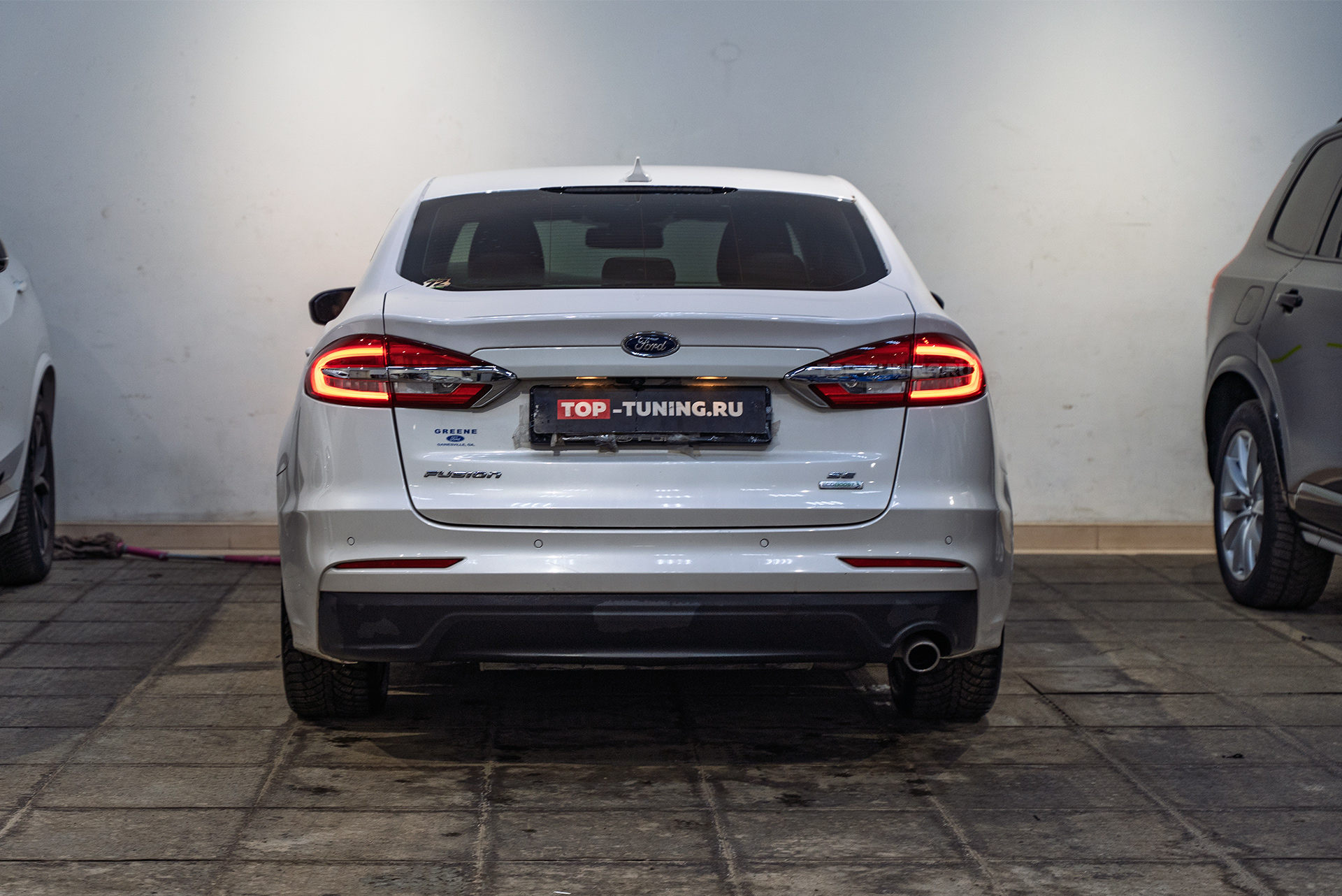 110953 Тюнинг задних фонарей &ndash; желтые поворотники для Ford Mondeo V из США