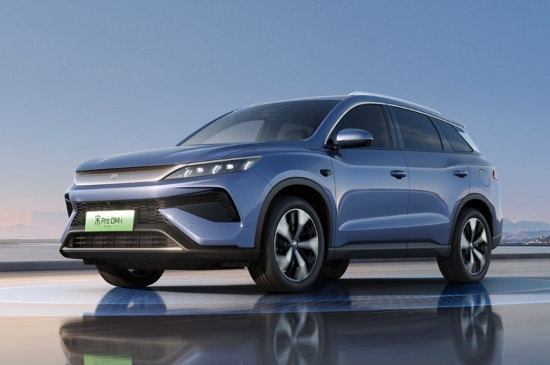 Главная особенность модели &mdash; более мощный электродвигатель по сравнению с другими SUV?моделями линейки с одним электромотором.