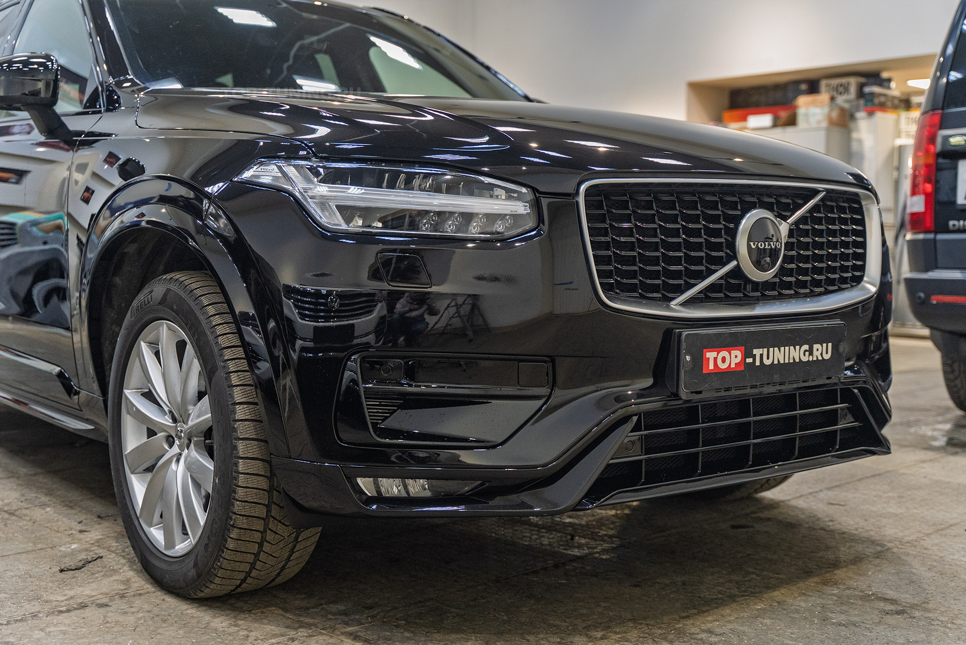 Полная оклейка кузова + дооснащение Volvo XC90 R-Design 2019-2024