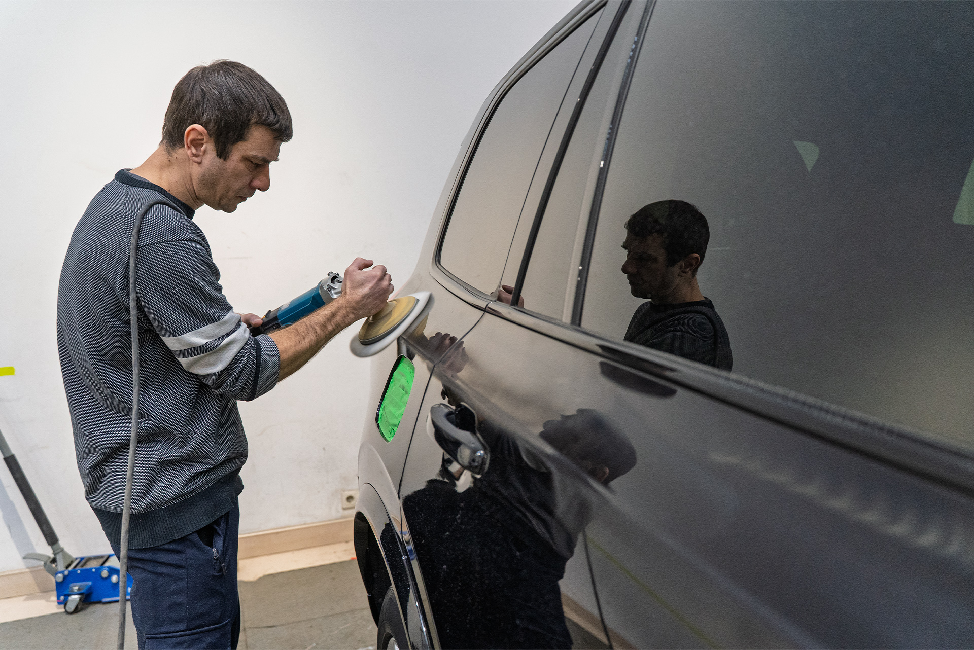 110972 Полная оклейка кузова + дооснащение Volvo XC90 R-Design 2019-2024