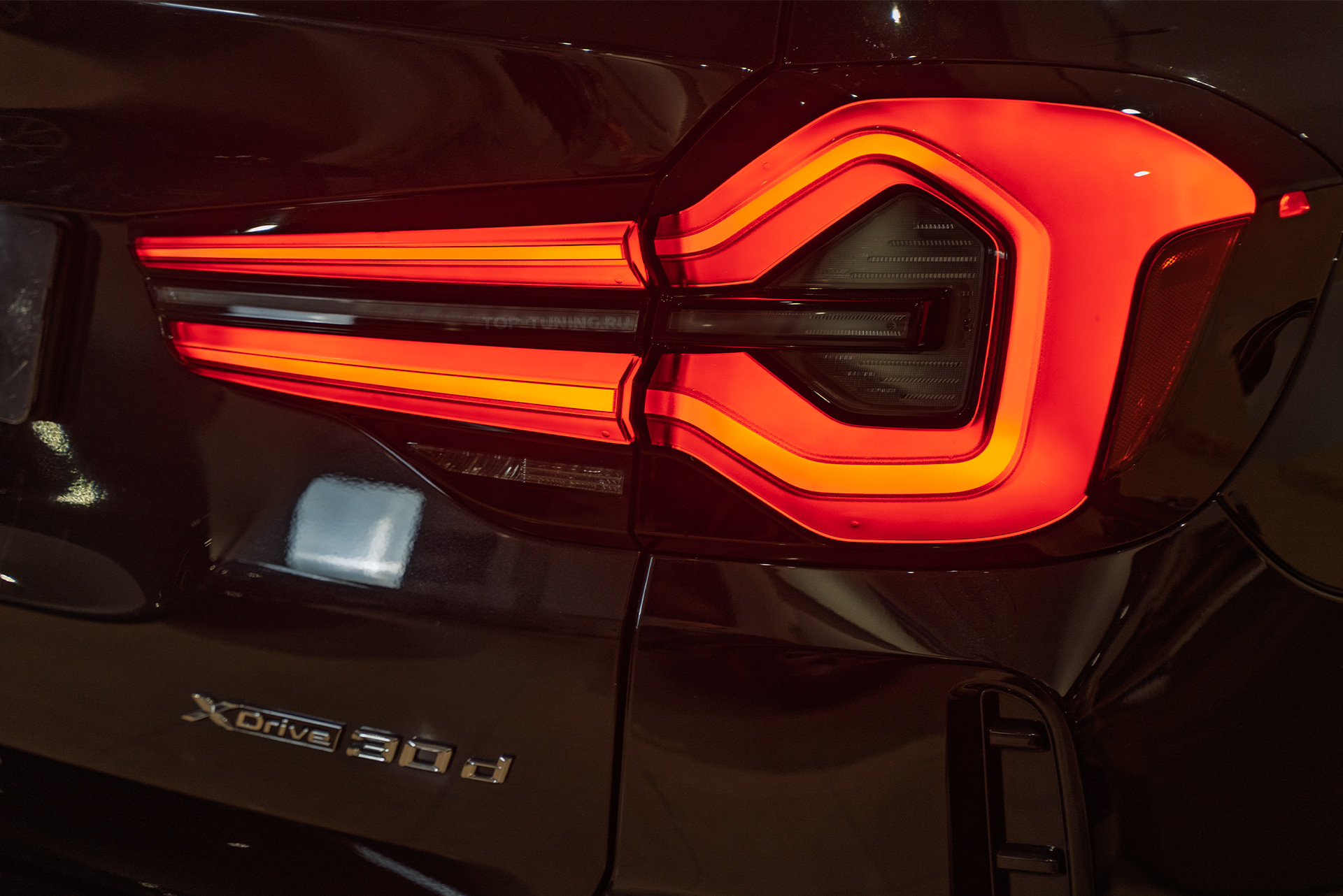 Электронные доводчики в двери BMW X3 G01 2021-2024 110975 Электронные доводчики в двери BMW X3 G01 2021-2024