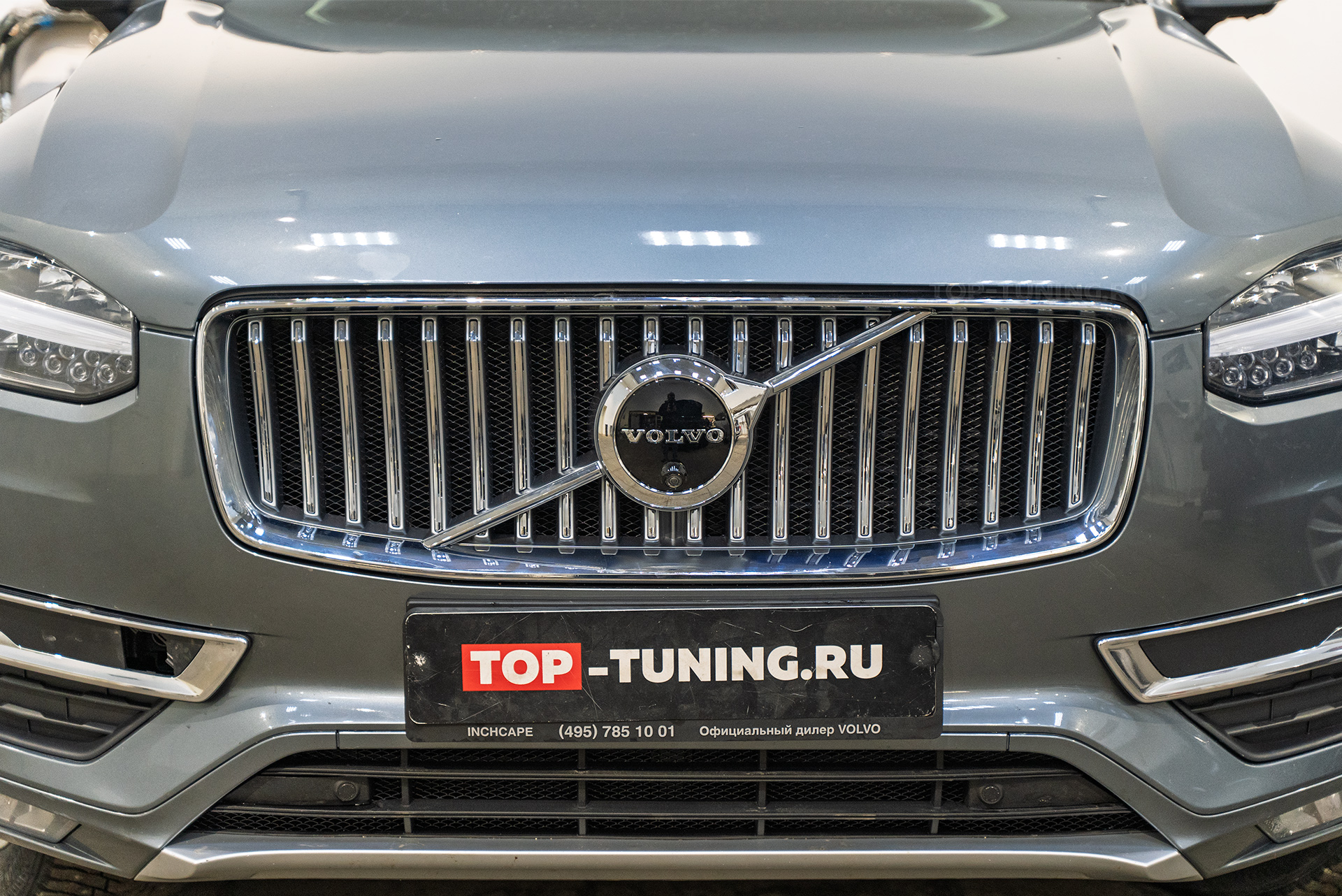 110977 Замена решетки радиатора Volvo XC90 II на версию в стиле рестайлинг