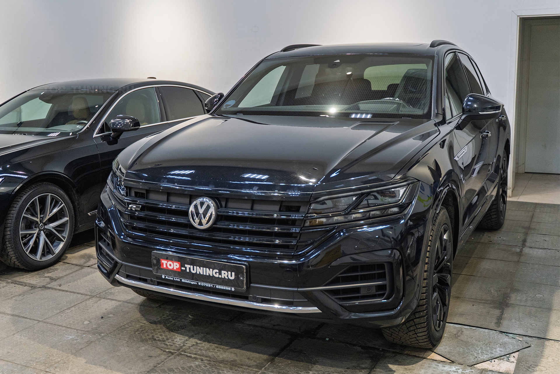 Защита всего кузова + доводчики в двери Volkswagen Touareg III из Германии