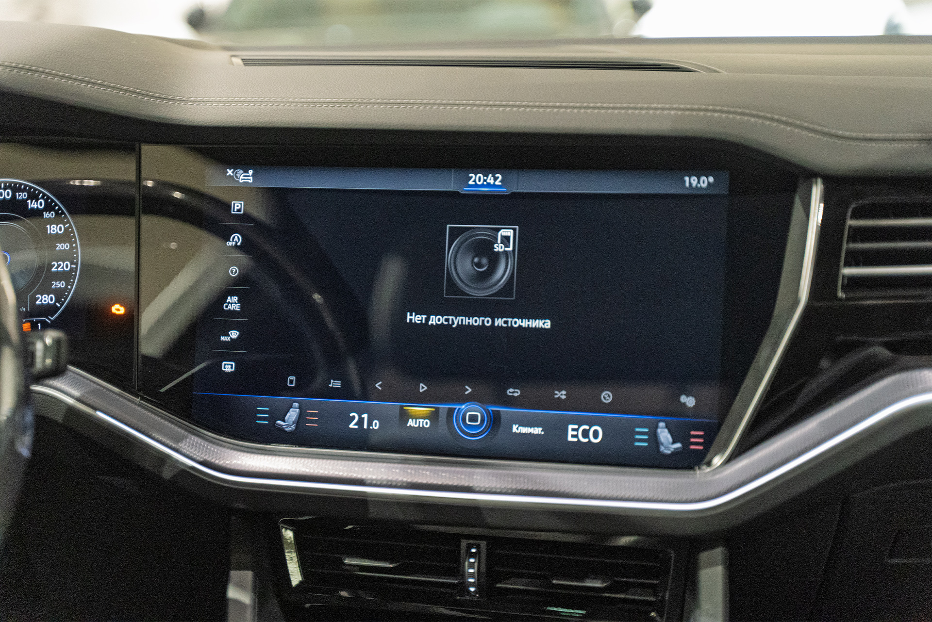 Защита всего кузова + доводчики в двери Volkswagen Touareg III из Германии