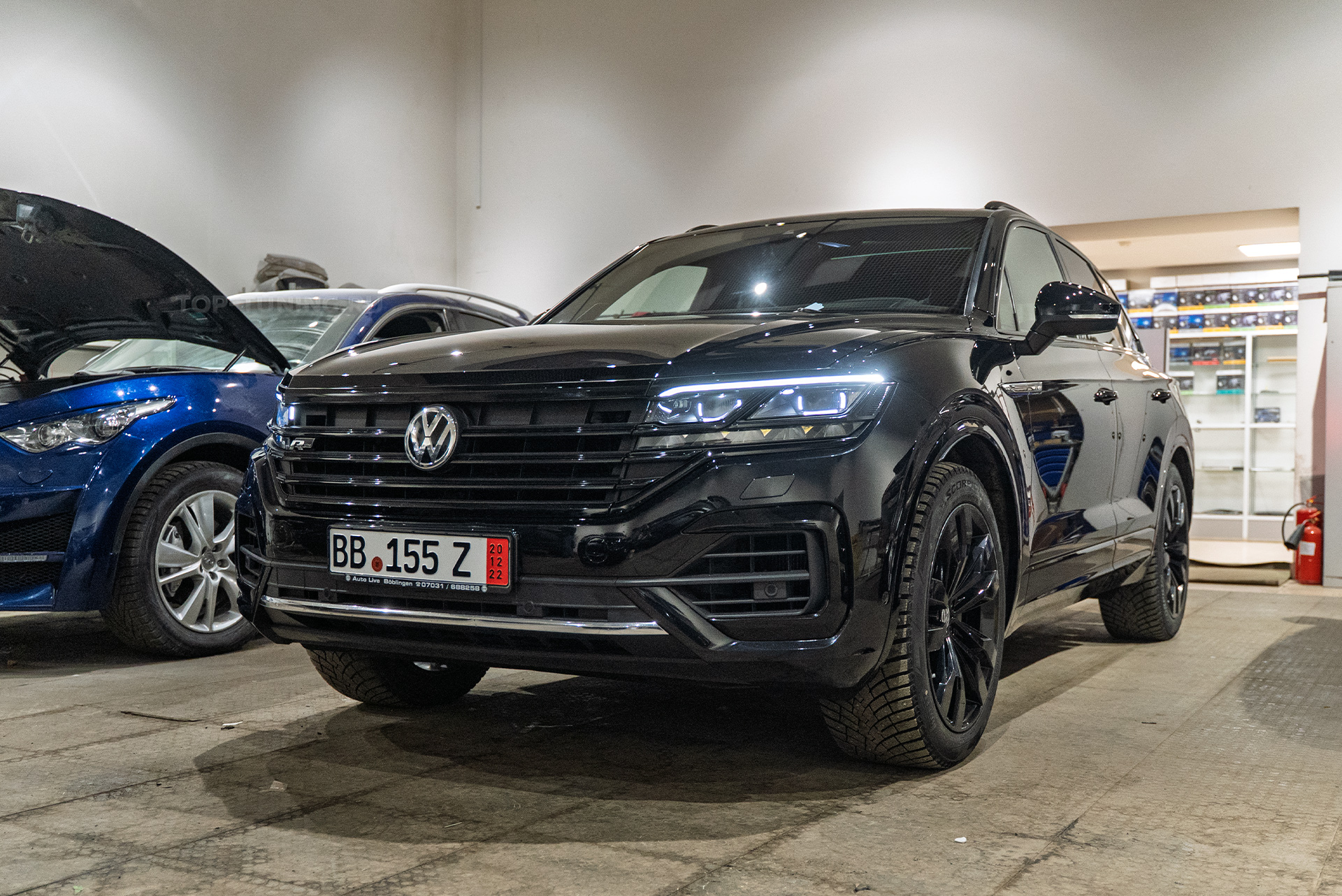 Защита всего кузова + доводчики в двери Volkswagen Touareg III из Германии