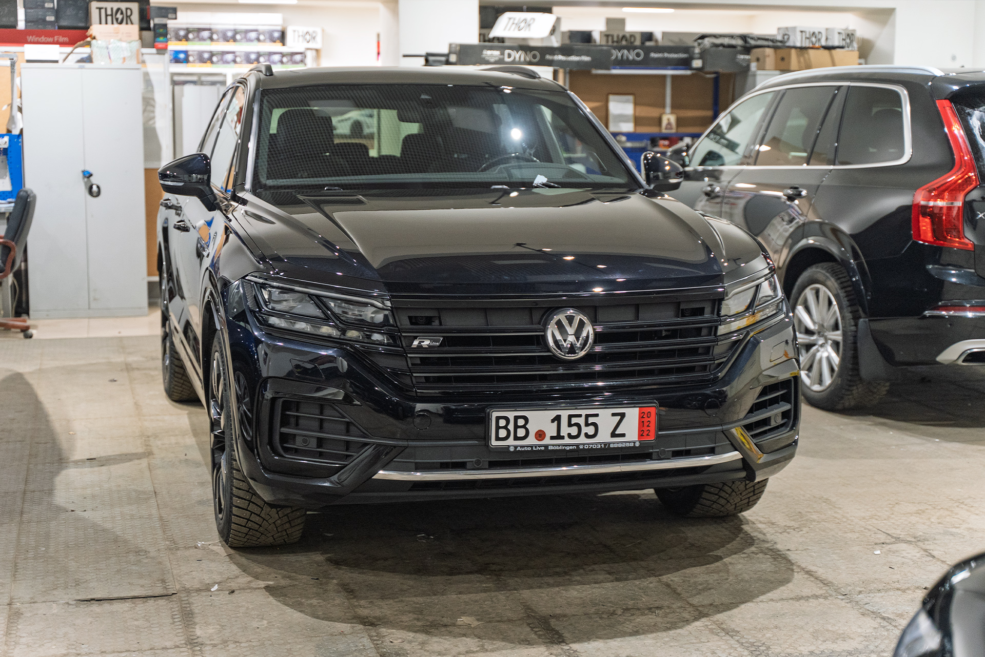 110978 Защита всего кузова + доводчики в двери Volkswagen Touareg III из Германии
