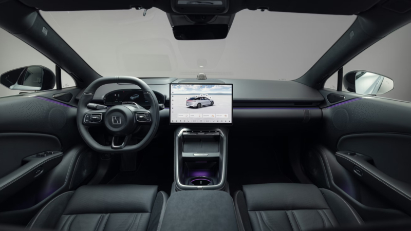 С 9 по 18 января в выставочном комплексе Brussels Expo (площадь &mdash; 50?000?м&sup2;) проходит 102?й Брюссельский автосалон