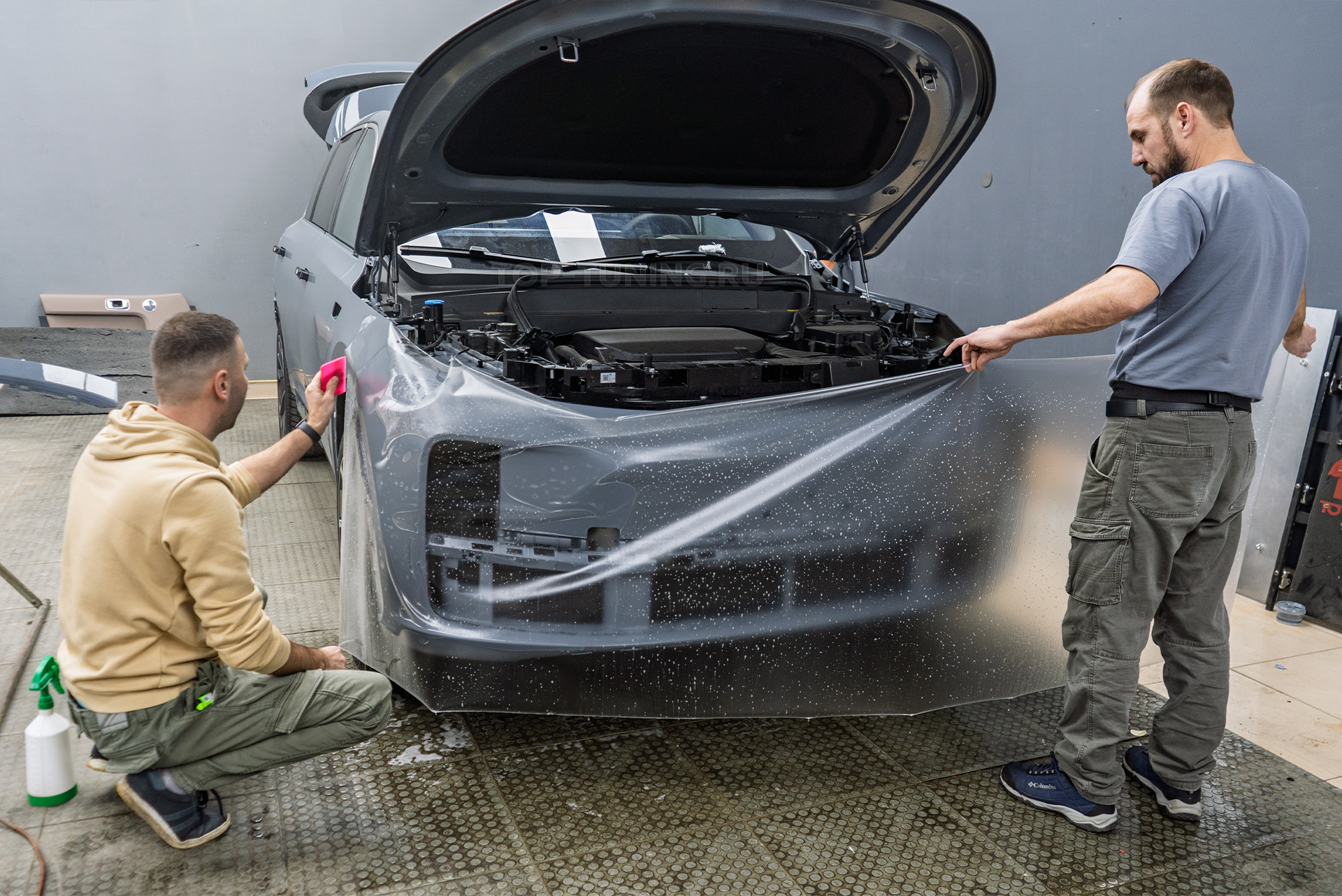 111018 Оклейка сатиновой пленкой + защита лобового стекла Li L7 рестайлинг