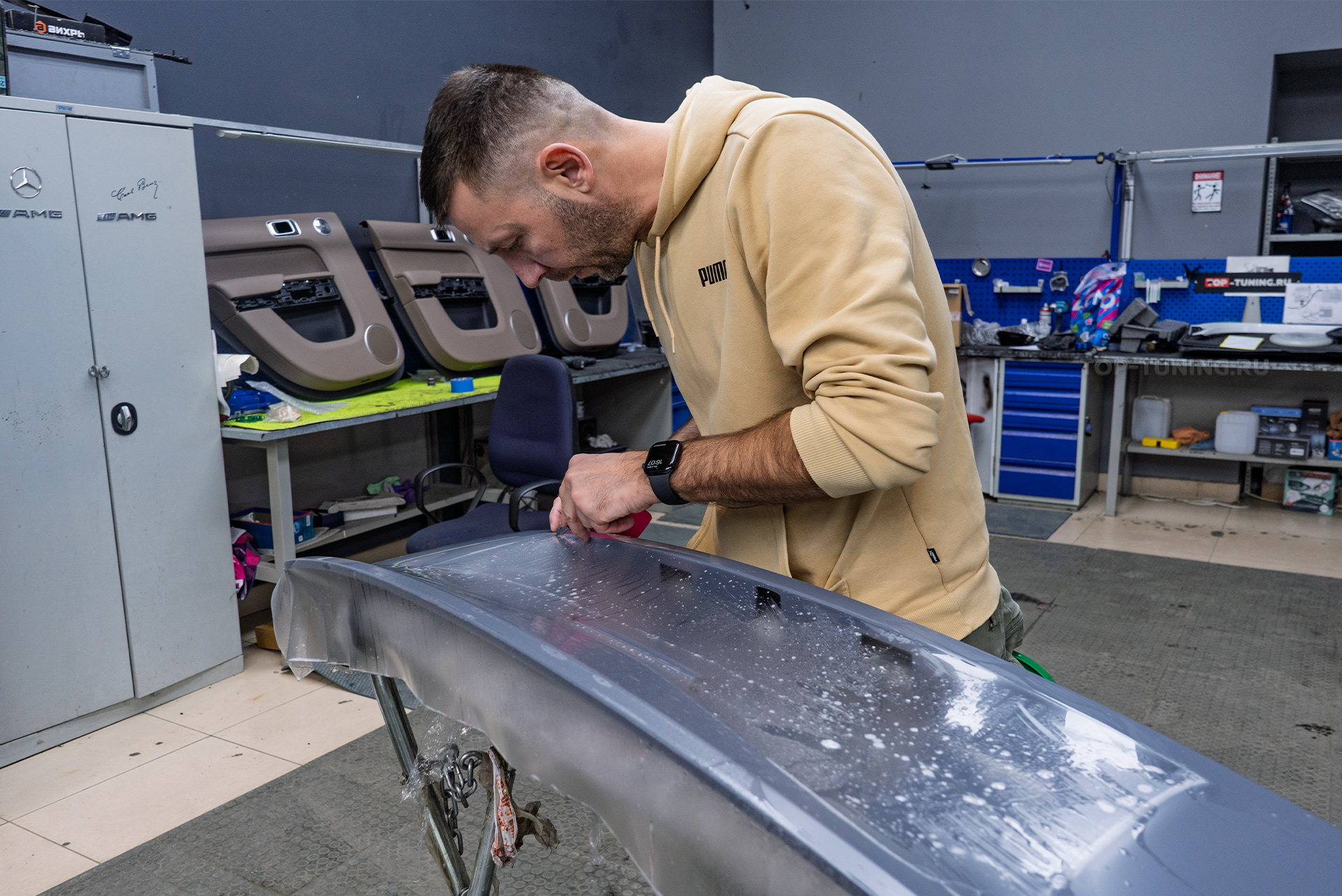 Оклейка сатиновой пленкой + защита лобового стекла Li L7 рестайлинг 