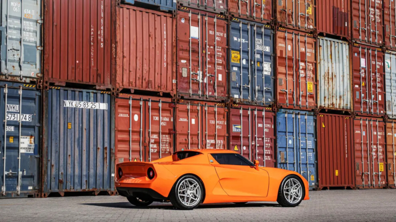 Подтверждено, что китайский электрический родстер мощностью 429 л.с. поступит в Европу с 1000 доступными автомобилями