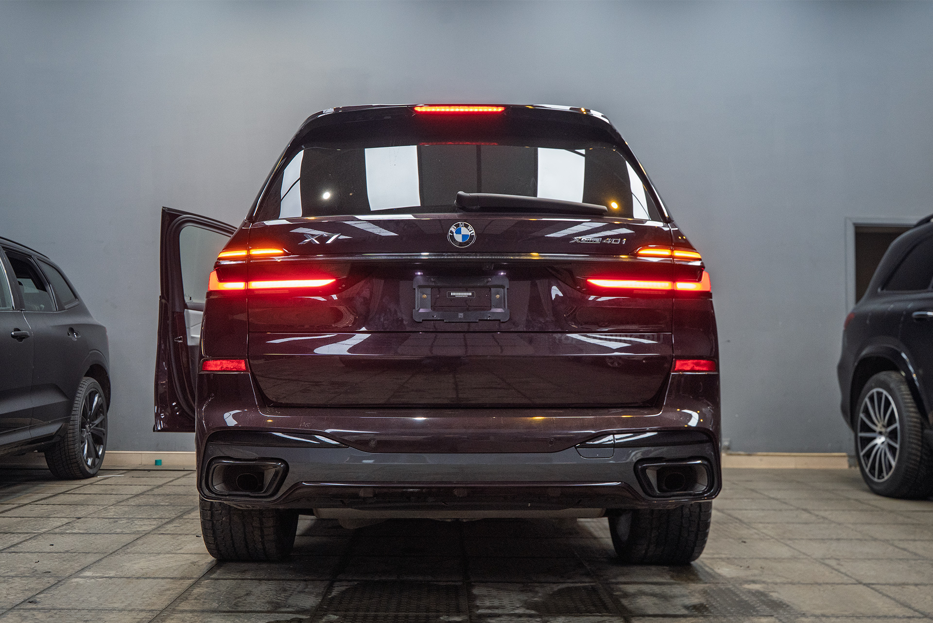 Переделка задних фонарей нового BMW X7 G07 из США под европейский поворотник