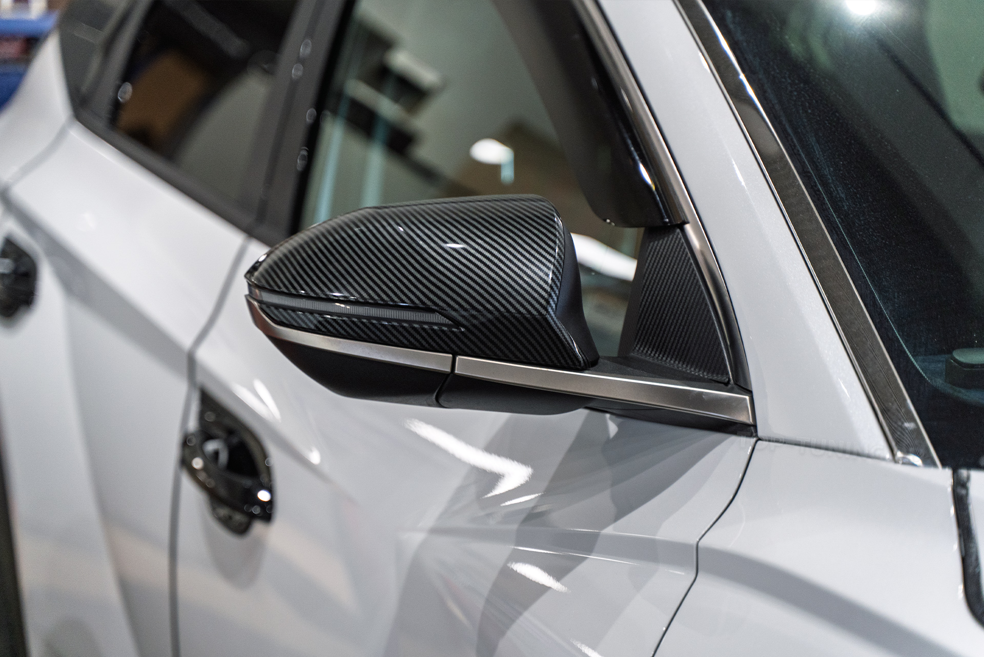 111061 Электронные доводчики в 4 двери Hyundai Tucson IV Электронные доводчики в 4 двери Hyundai Tucson IV