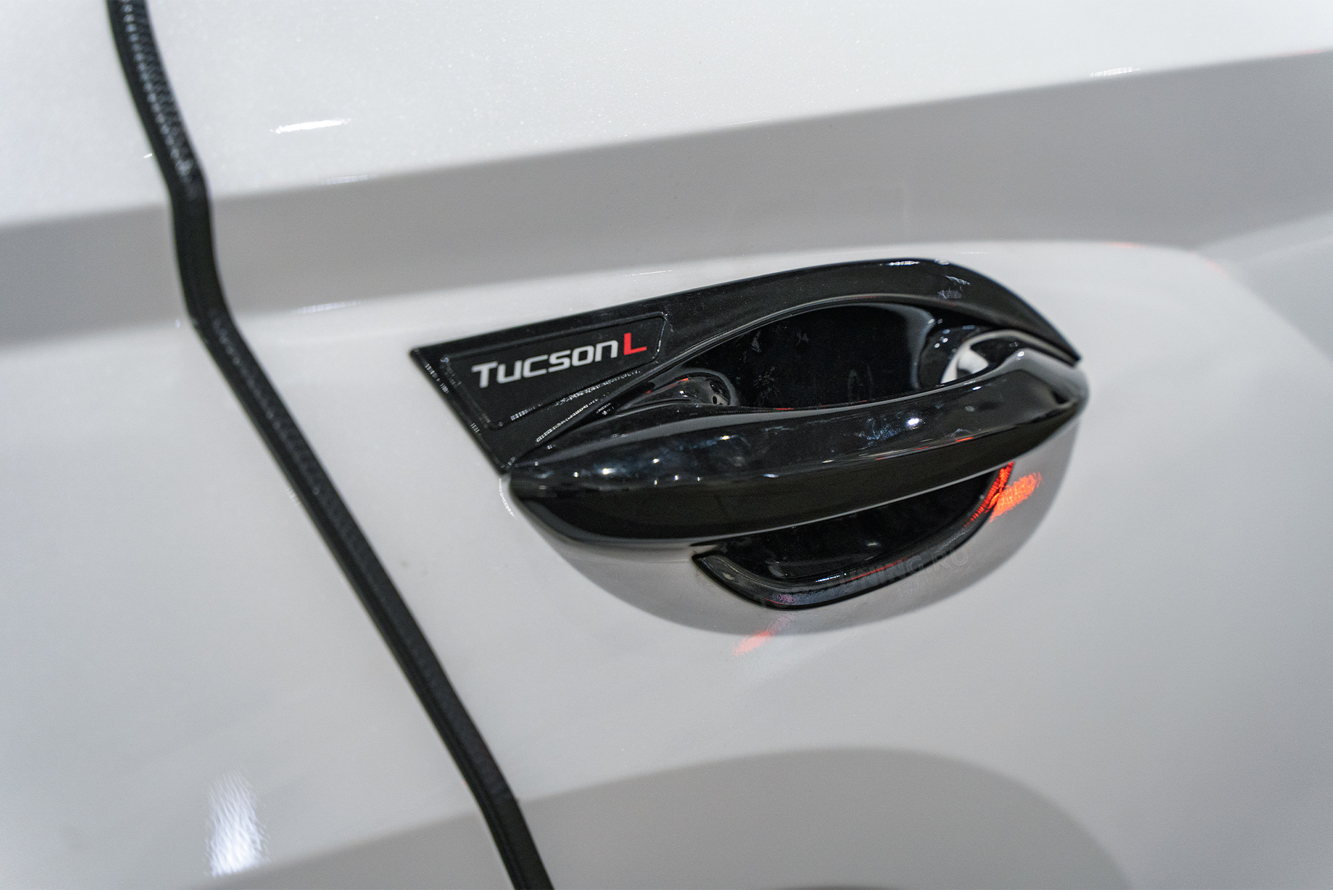 Электронные доводчики в 4 двери Hyundai Tucson IV 111061 Электронные доводчики в 4 двери Hyundai Tucson IV