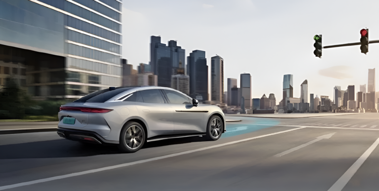 Компания BYD выпускает систему помощи при вождении God's Eye 5.0, которая установлена на более чем 2,3 миллионах автомобилей в Китае