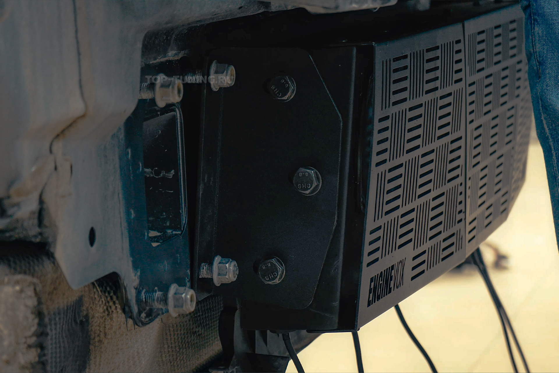 Установка электронного выхлопа Ehgine VOX Stage 2 для нового Mercedes-Benz GLE