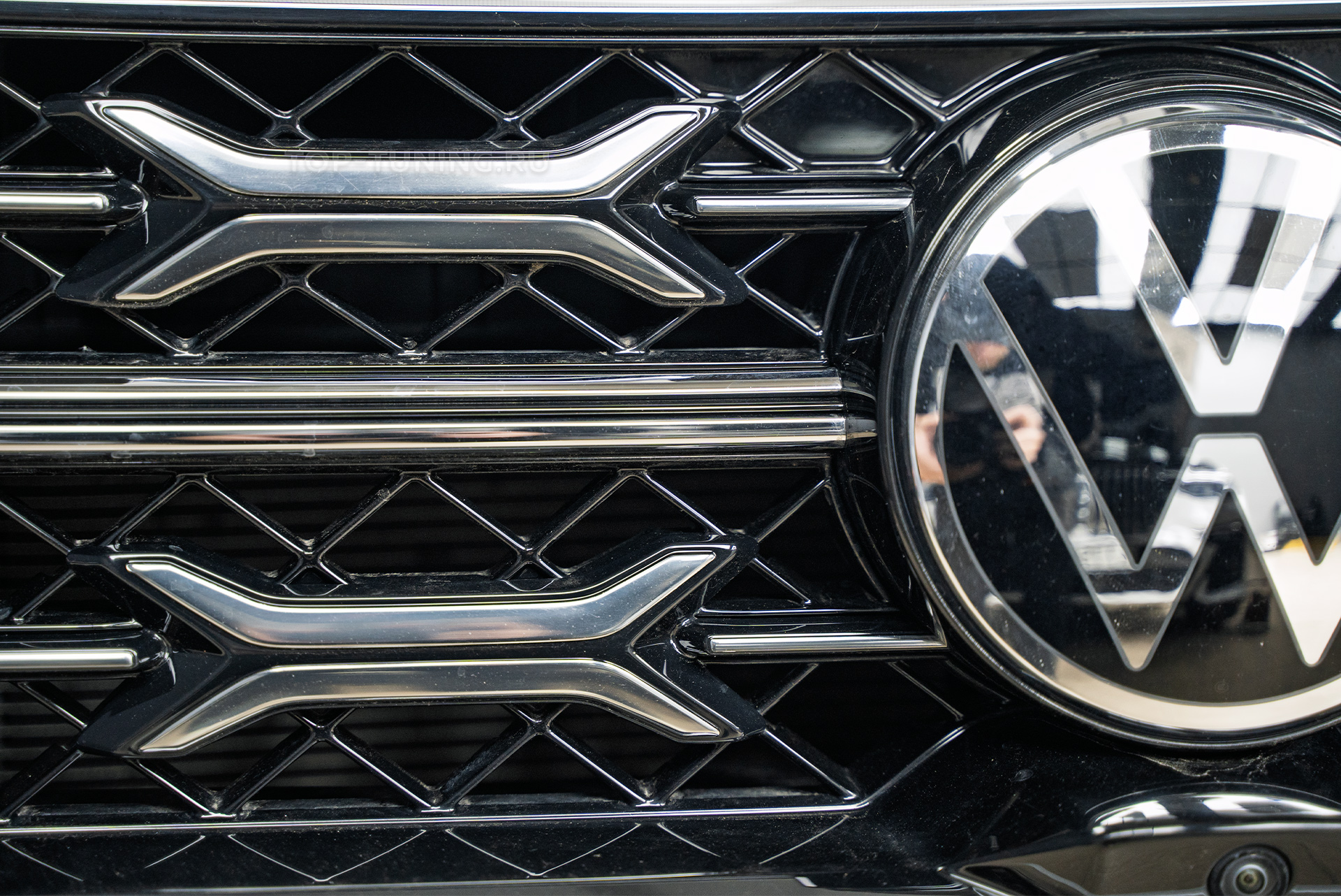 111104 Защитные сетки-фильтры в бампер и радиатор Volkswagen Tayron X Защитные сетки-фильтры в бампер и радиатор Volkswagen Tayron X