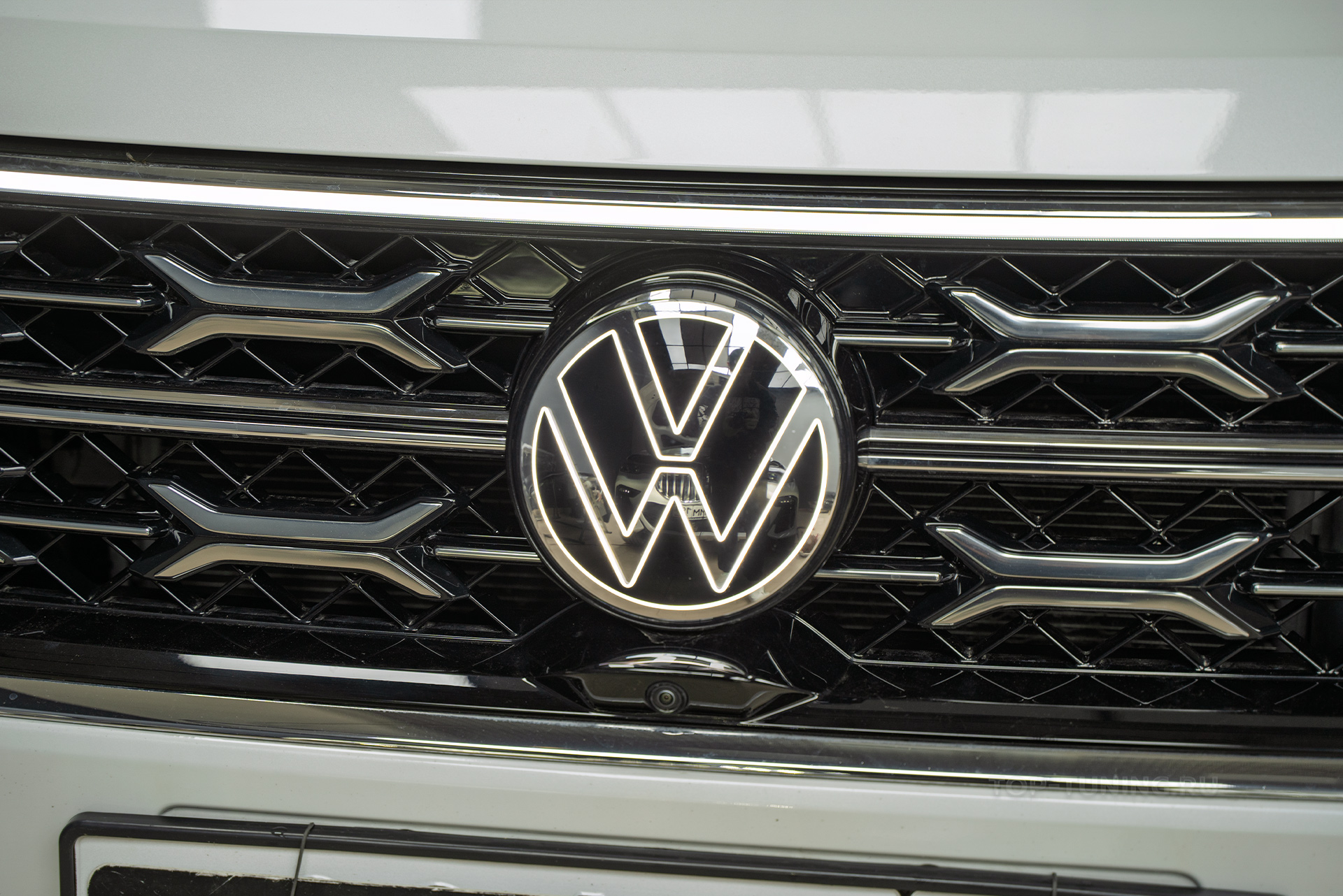 111104 Защитные сетки-фильтры в бампер и радиатор Volkswagen Tayron X Защитные сетки-фильтры в бампер и радиатор Volkswagen Tayron X