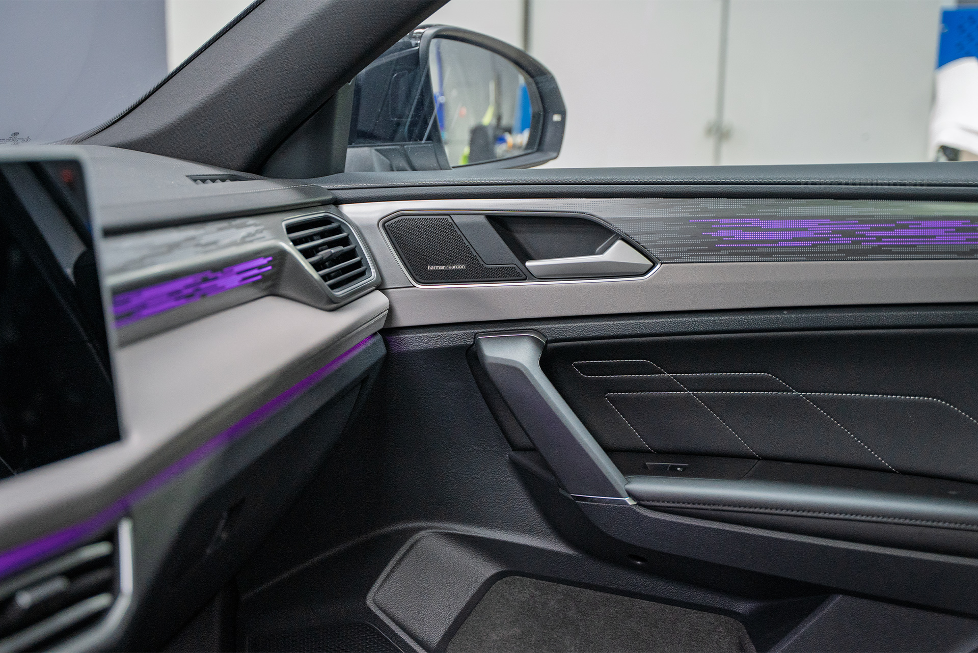 Защитные сетки-фильтры в бампер и радиатор Volkswagen Tayron X 111104 Защитные сетки-фильтры в бампер и радиатор Volkswagen Tayron X