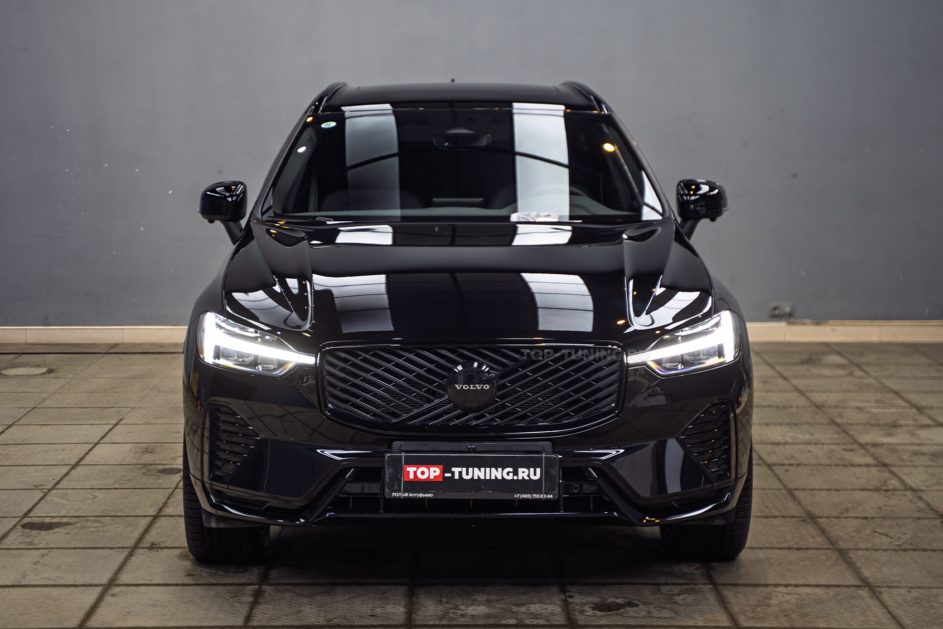 111112 Оклейка кузова нового Volvo XC60 против сколов и царапин + установка доводчиков Оклейка кузова нового Volvo XC60 против сколов и царапин + установка доводчиков