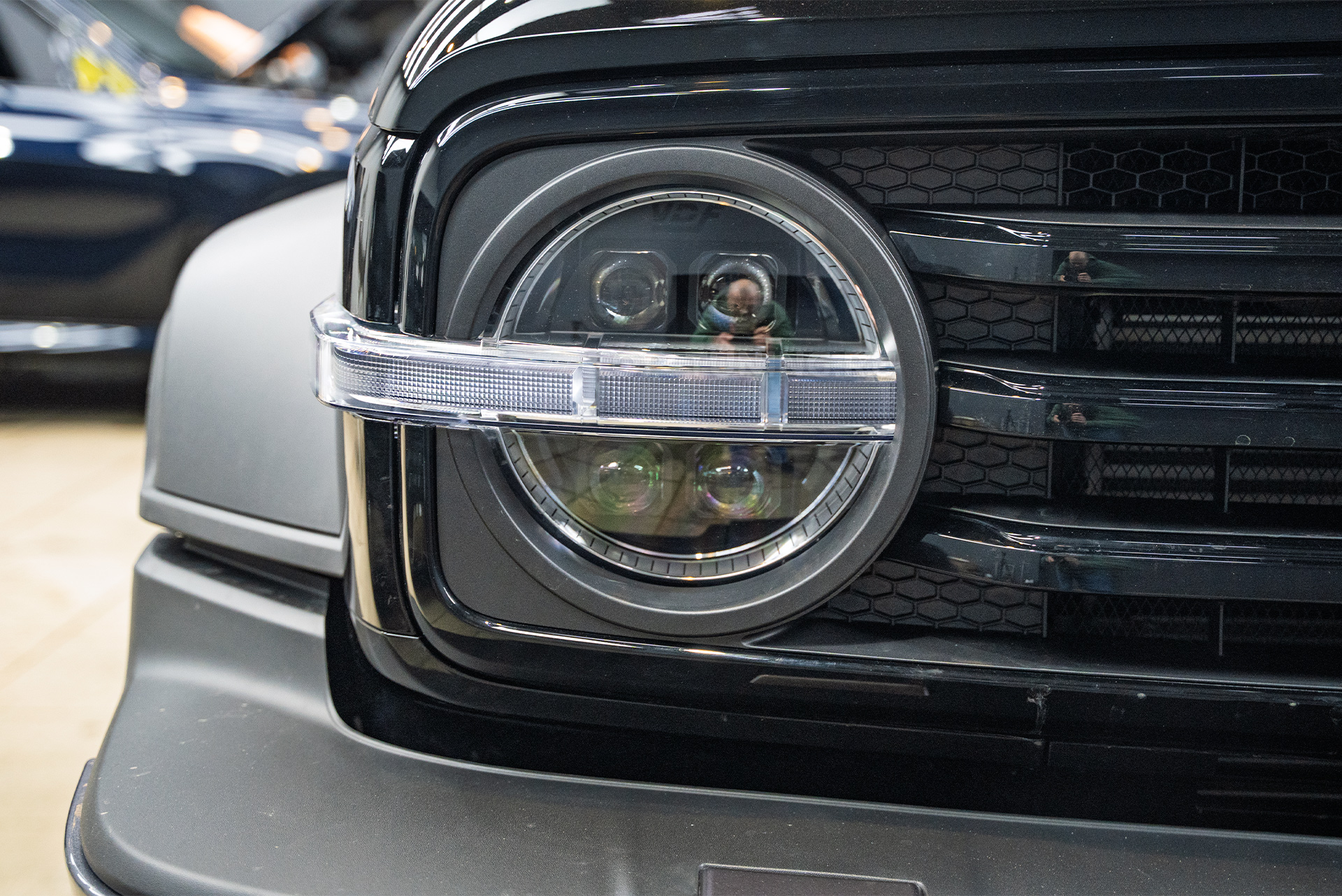 Замена линз в оптике Tank 300 &ndash; яркий ближний и дальний свет с WideBeam MINI