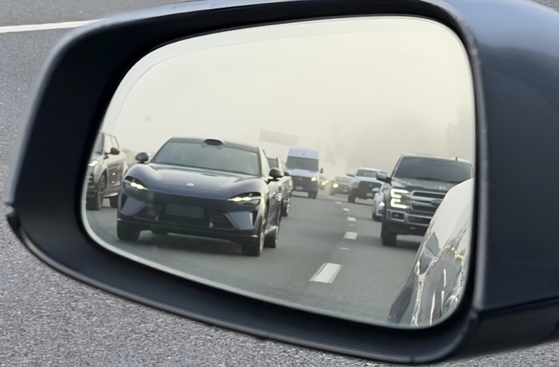 Внедорожник Xiaomi YU7 Max мощностью 690 л.с., замеченный на шоссе в США, вызвал слухи о выходе на рынок