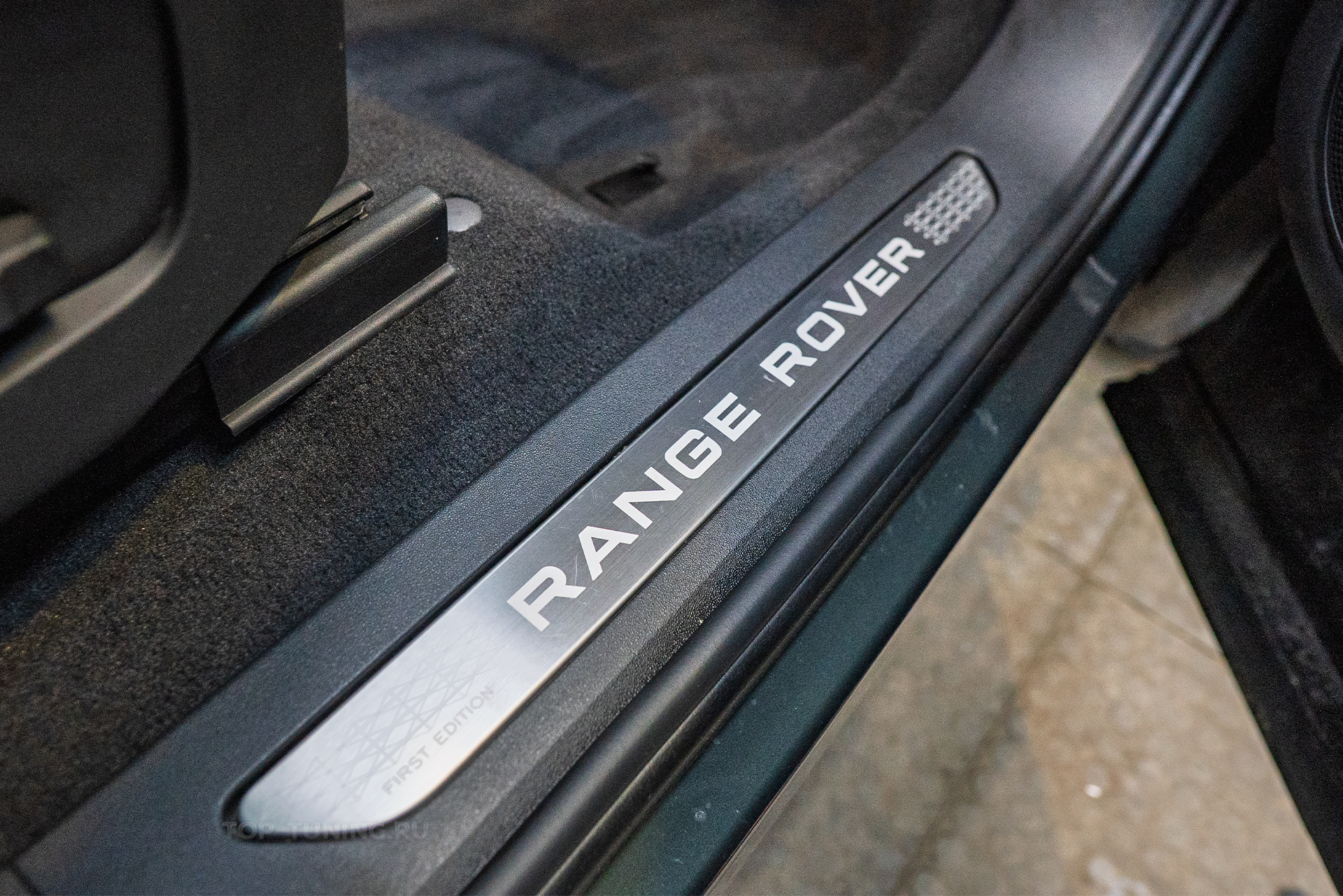 Детейлинг кузова + химчистка салона Range Rover Evoque II 