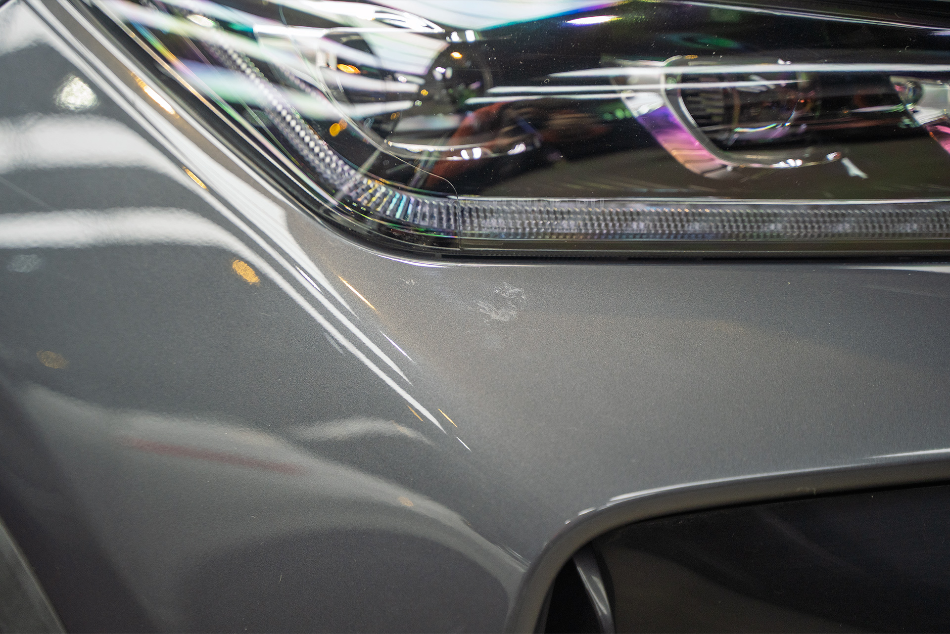 Оклейка кузова сатиновой пленкой, шумоизоляция для нового BYD Tang