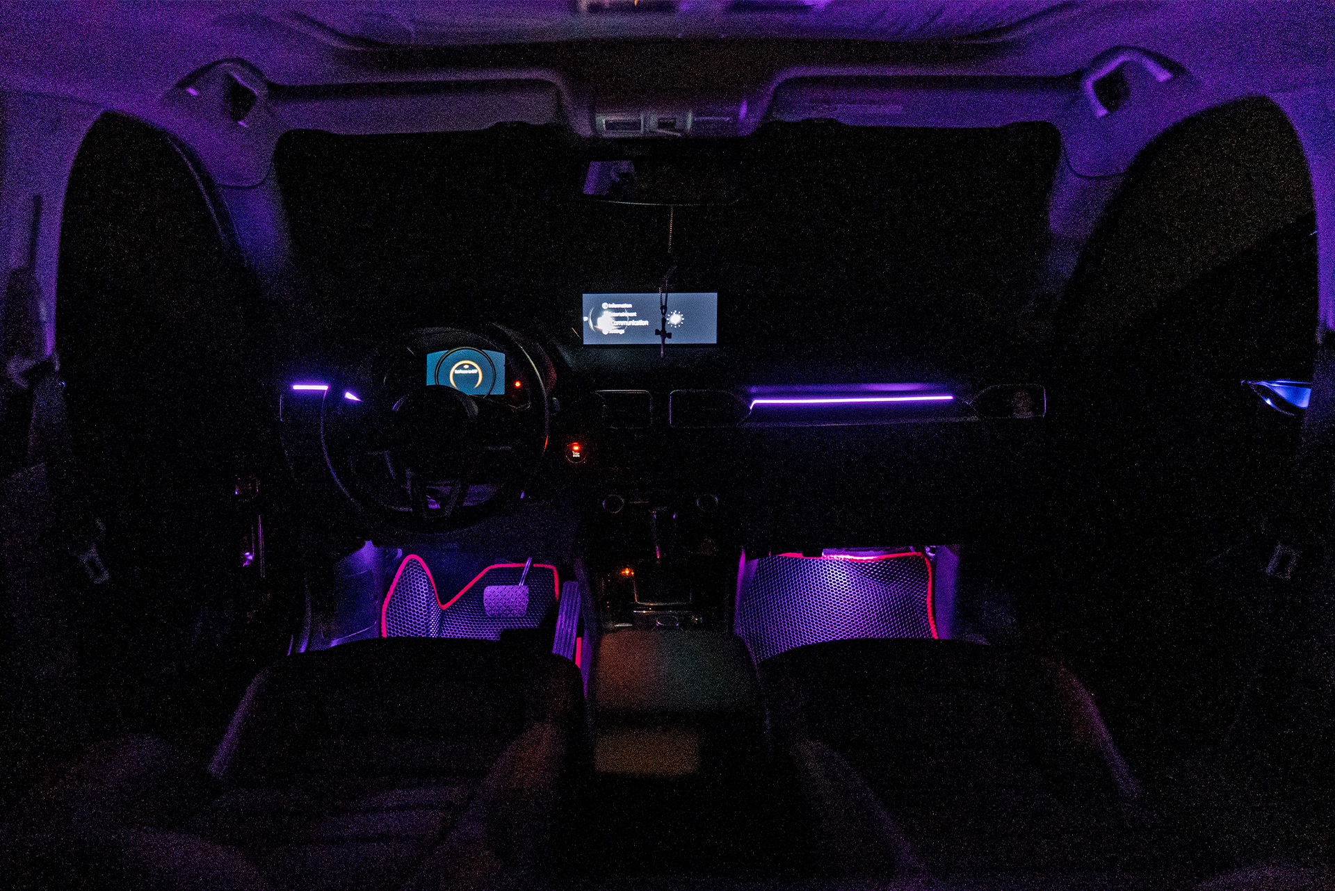 111205 Динамическая подсветка салона Mazda CX-5 II &ndash; установка и подключение