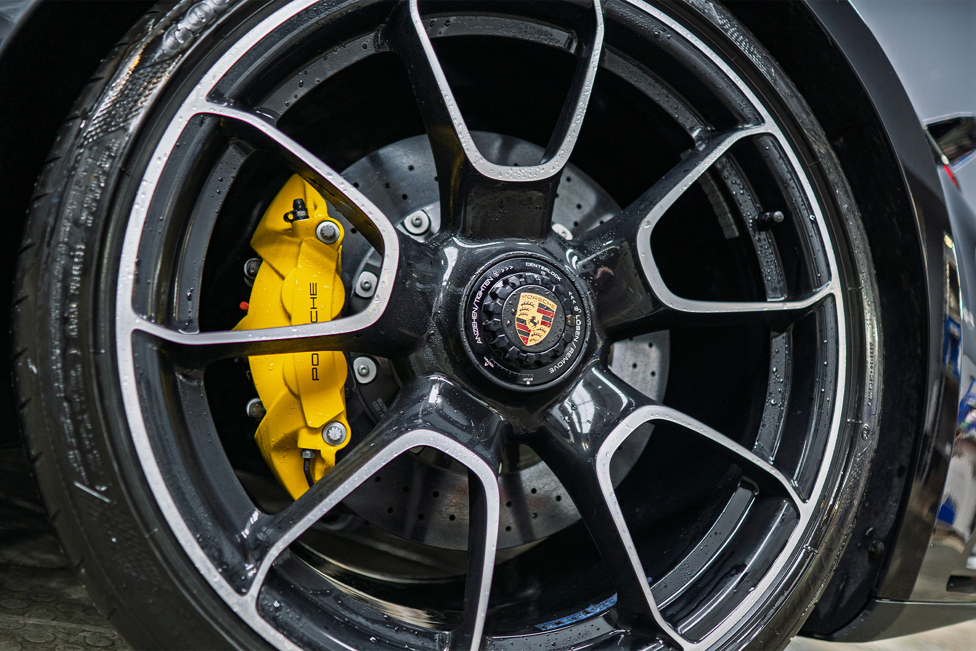 Предпродажная детейлинг-подготовка Porsche 911 992 Turbo S 111233 Предпродажная детейлинг-подготовка Porsche 911 992 Turbo S