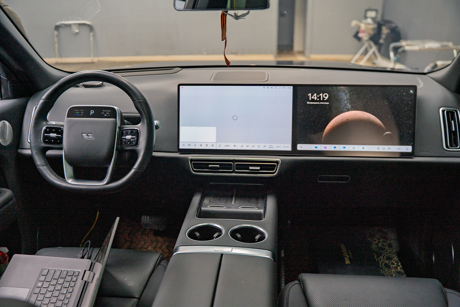 111269 Установка адаптивных bi-LED линз в оптику Lixiang L9 Установка адаптивных bi-LED линз в оптику Lixiang L9