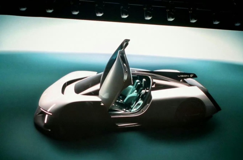 Xiaomi Vision Gran Turismo выделяется рядом примечательных элементов: