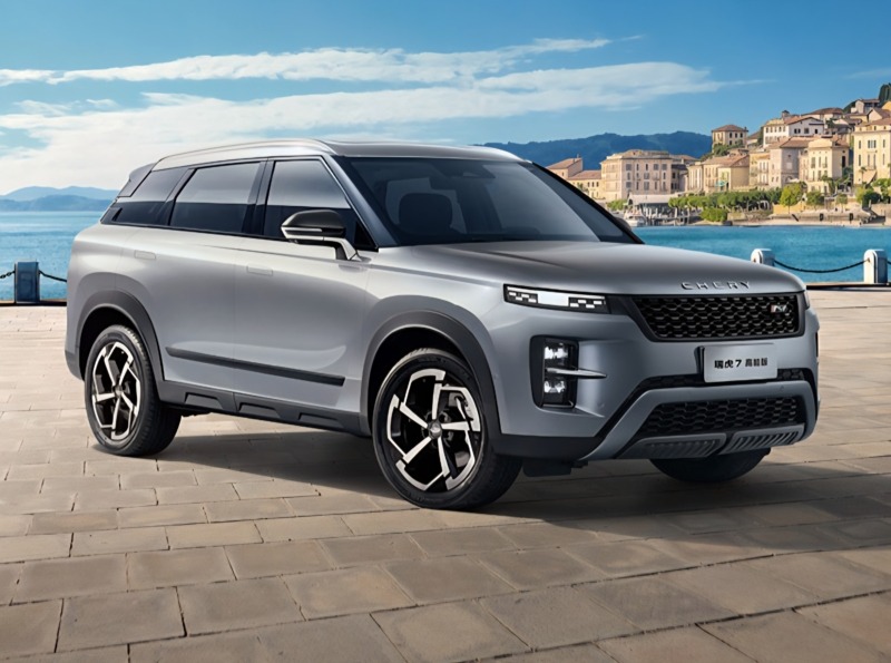 2?марта компания Chery обнародовала официальные изображения внедорожника Tiggo?7L (А сегмент) для Китая