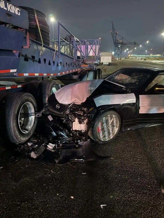 Изначально планировалось, что 500 таких автомобилей поступят в дилерские центры США. Теперь их количество, вероятно, сократилось до 499.