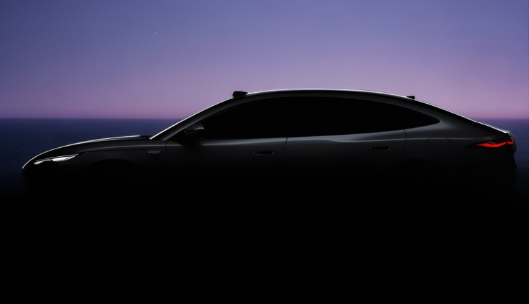 Компания BYD представила официальные тизерные изображения своего нового флагманского седана &mdash; Seal?08