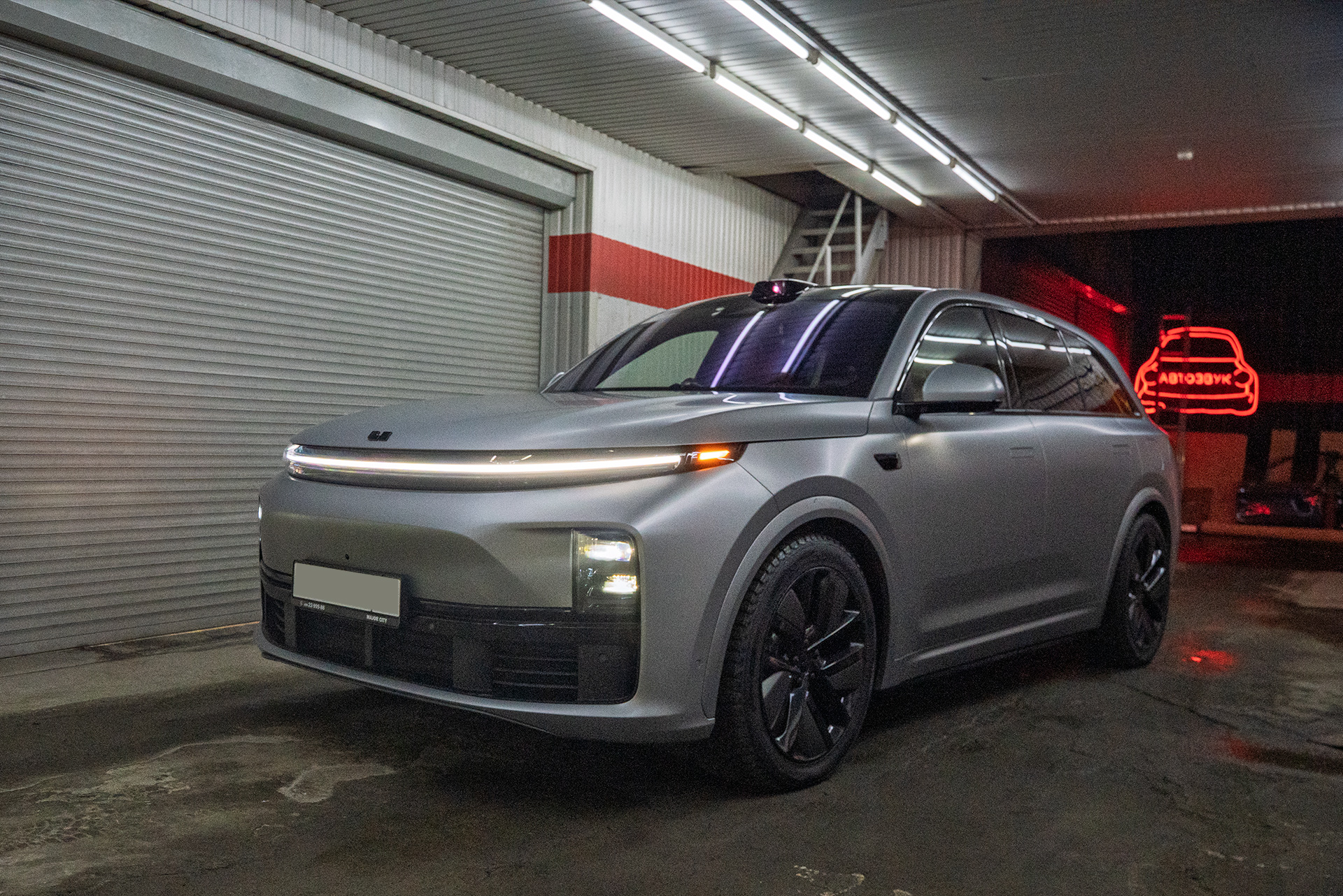 111296 Тюнинг акустики Li Auto L7 &ndash; центральный динамик в торпедо