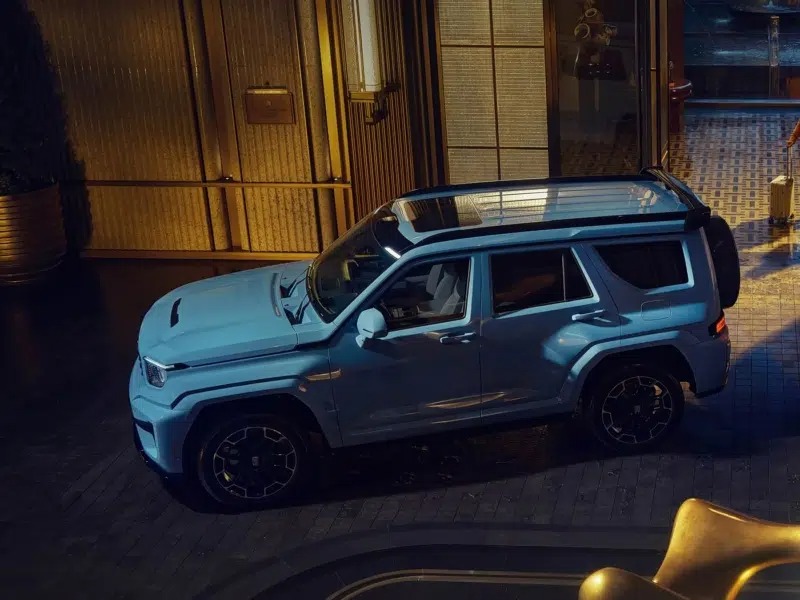 GWM представил салон Tank 700 Hi4-Z с роскошной задней частью