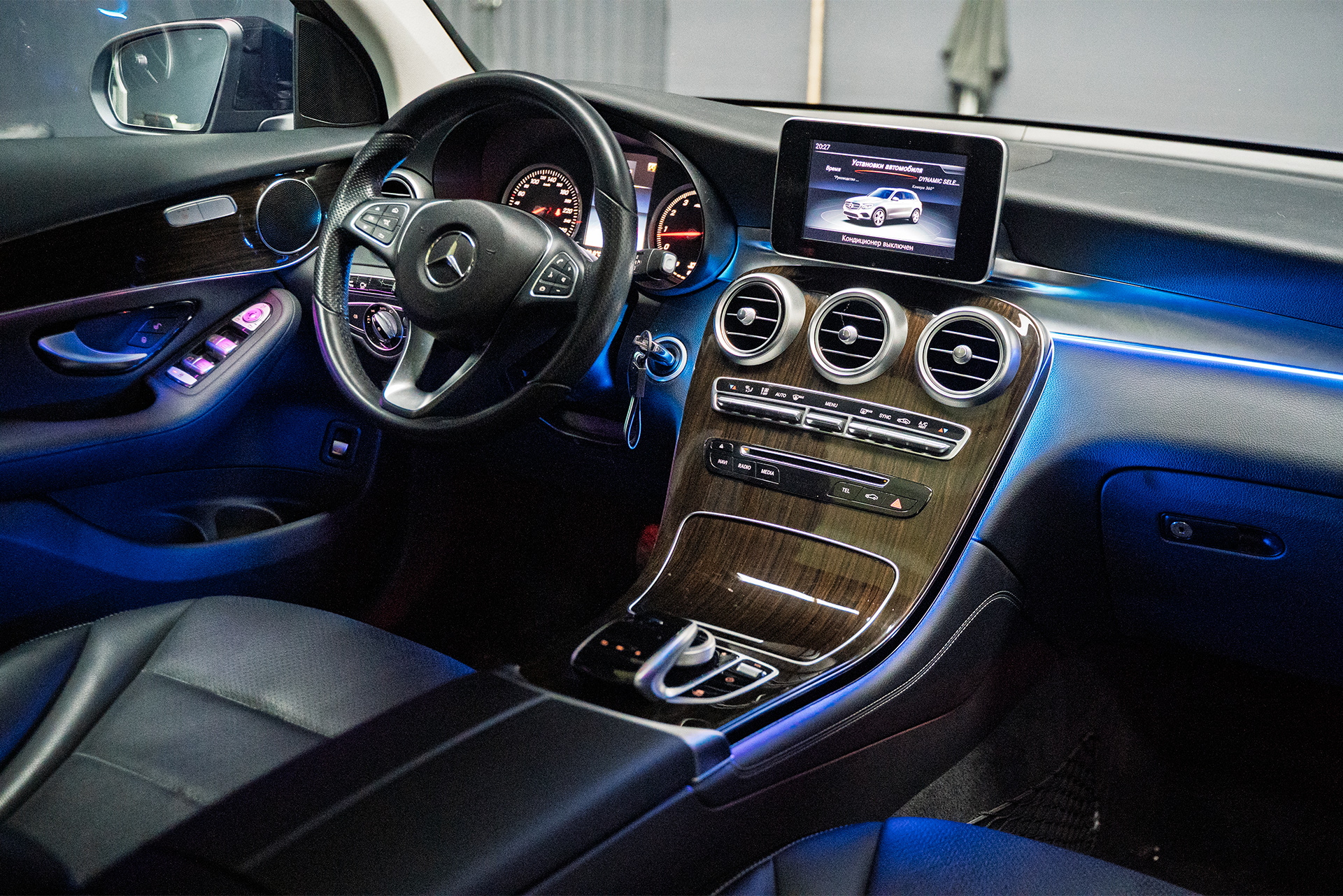 111312 Атмосферная LED подсветка салона для Mercedes-Benz GLC