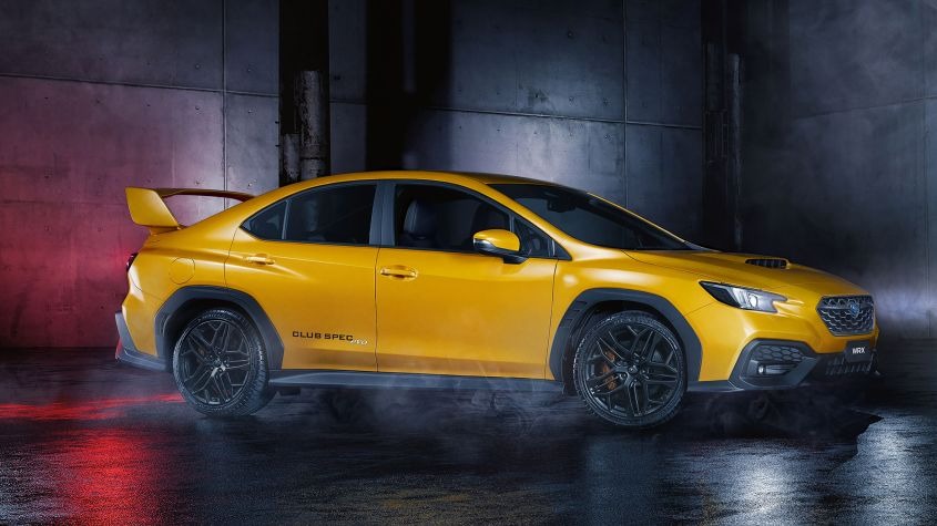 Однако по данным Autoexpress австралийские поклонники марки получили возможность прикоснуться к духу культового раллийного седана &mdash; в свет вышла специальная версия Subaru WRX AWD Club Spec Evo.