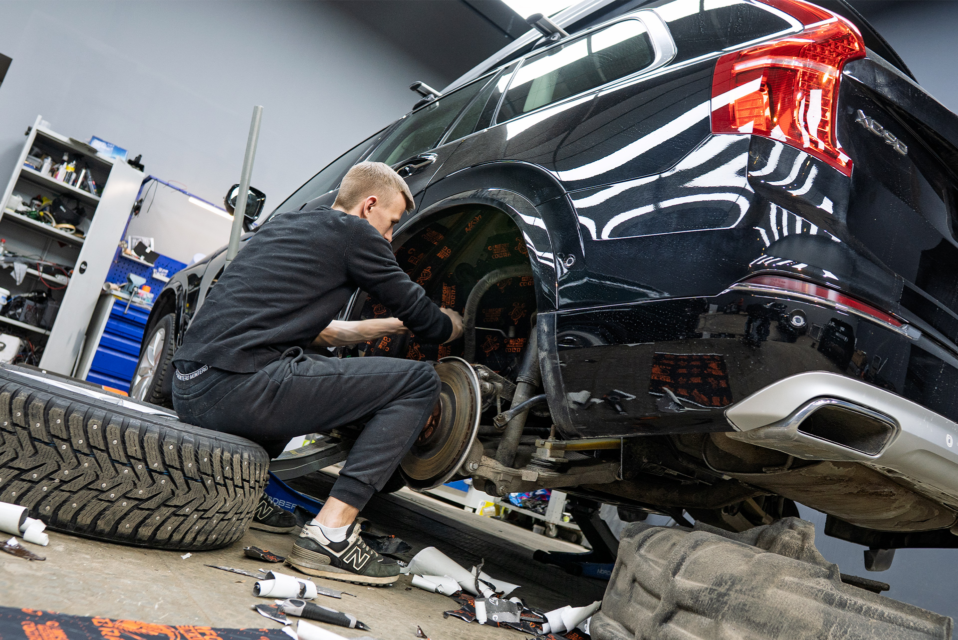 111352 Шумоизоляция колесных арок и подкрылков Volvo XC90 II