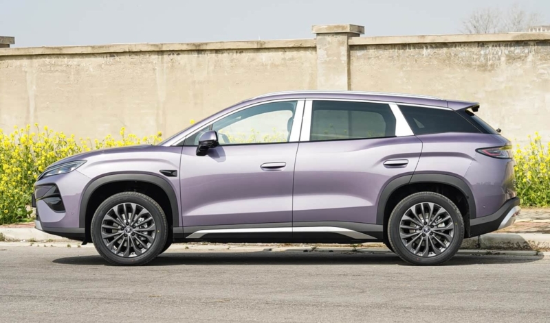 26 марта компания BYD презентовала электромобиль Song Ultra EV