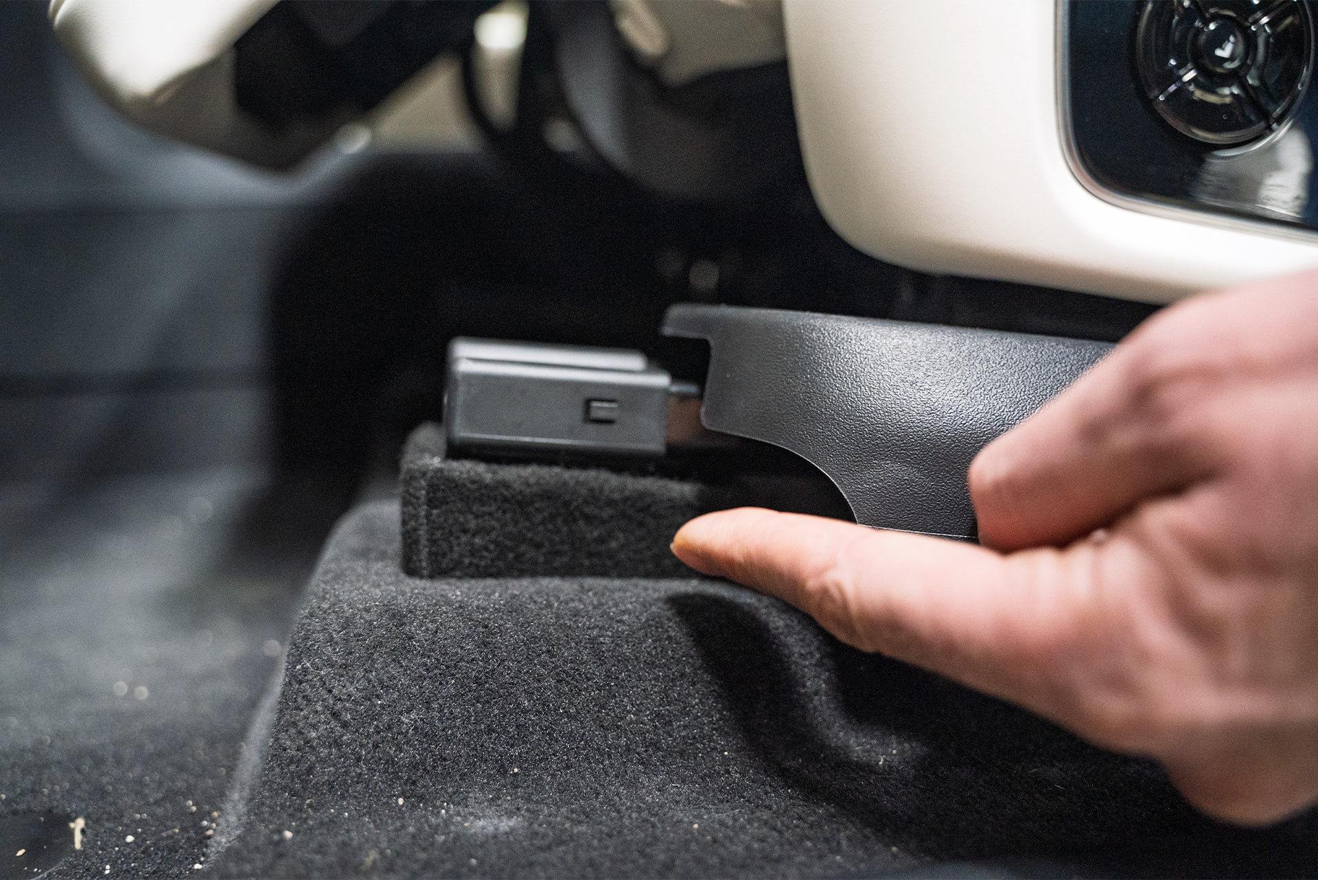 Замена линз + шумоизоляция дверей и арок + дооснащение Lixiang L9 111440 Замена линз + шумоизоляция дверей и арок + дооснащение Lixiang L9