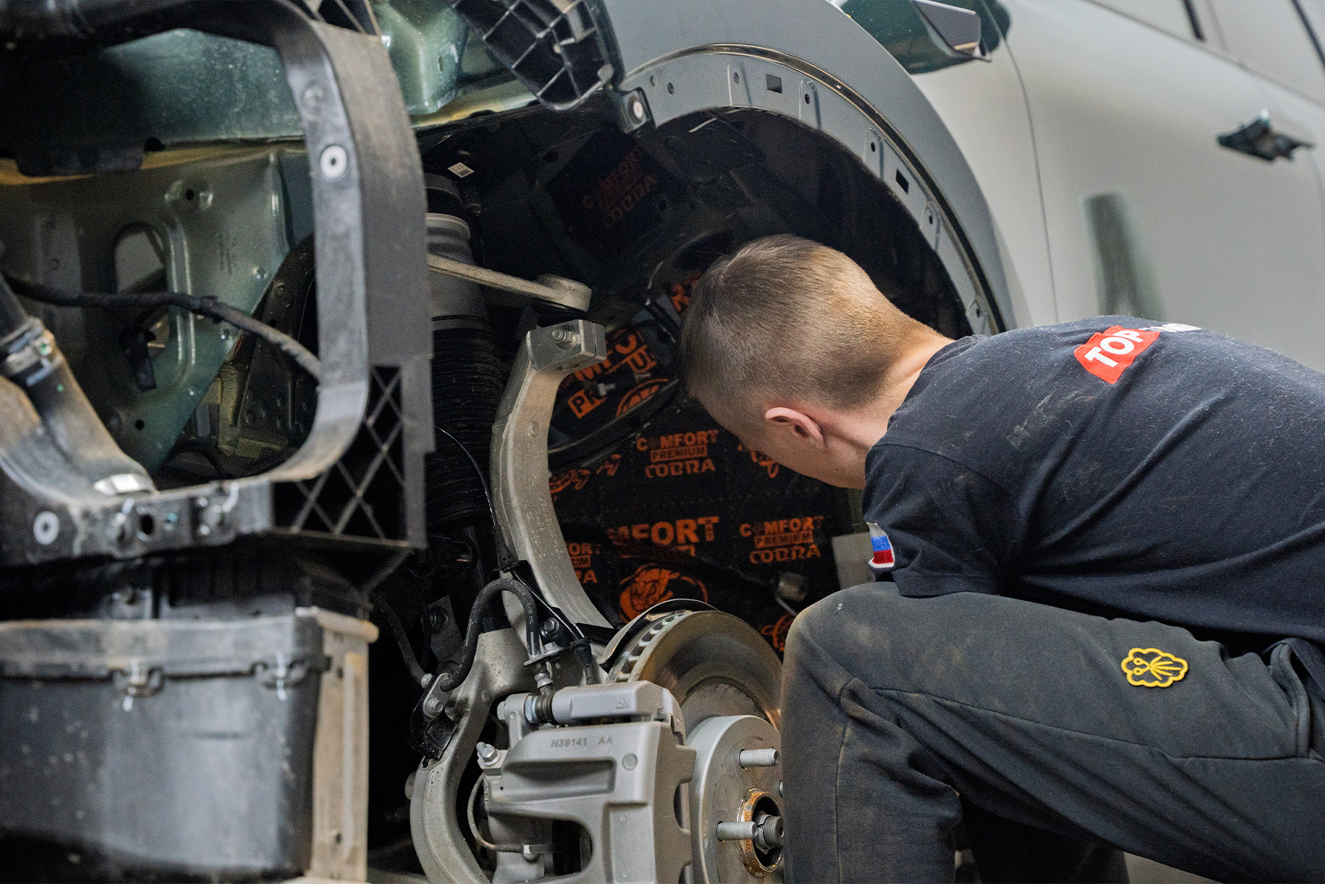 Замена линз + шумоизоляция дверей и арок + дооснащение Lixiang L9 111440 Замена линз + шумоизоляция дверей и арок + дооснащение Lixiang L9